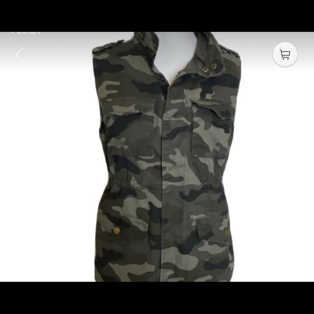 Love Tree Camo Vest